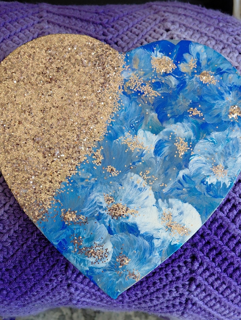 Glitter Accent Blue Floral Heart Plaque